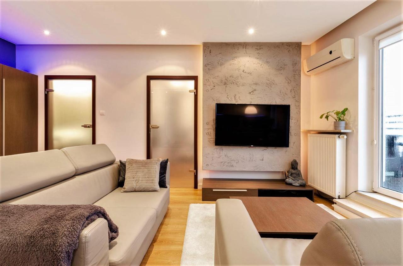 Lupoapartments Krolewska Penthouse Mandoria Parking Dostep Na Kod وودج المظهر الخارجي الصورة