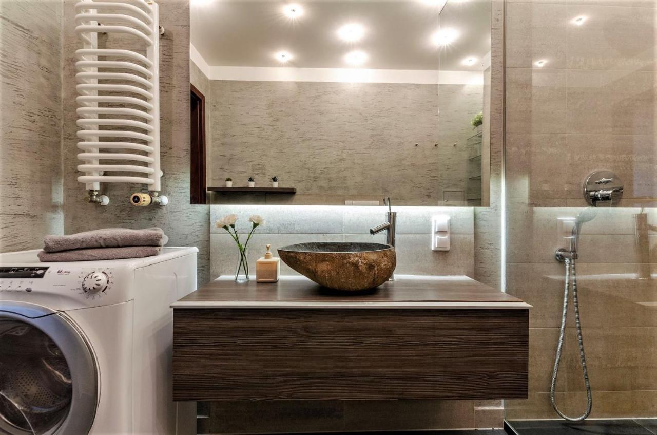 Lupoapartments Krolewska Penthouse Mandoria Parking Dostep Na Kod وودج المظهر الخارجي الصورة